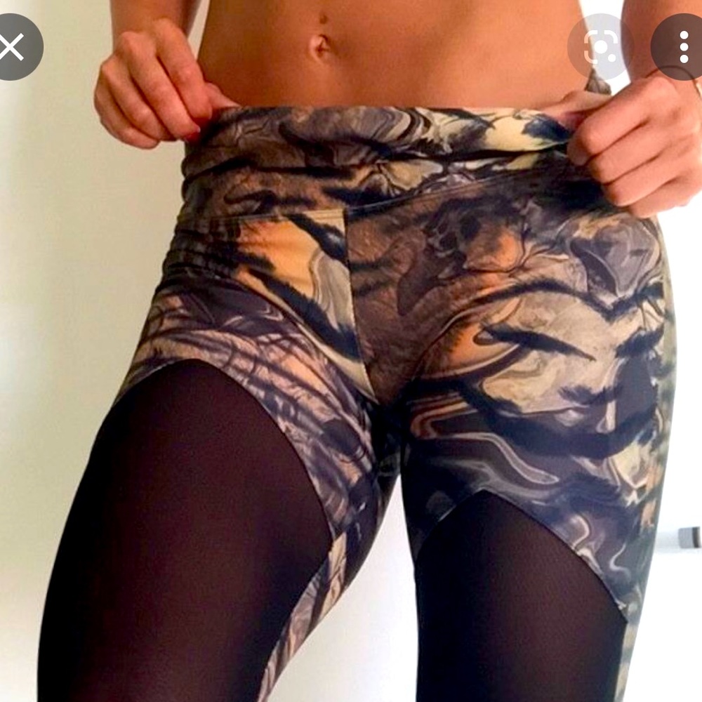 Abs2b camo leggings